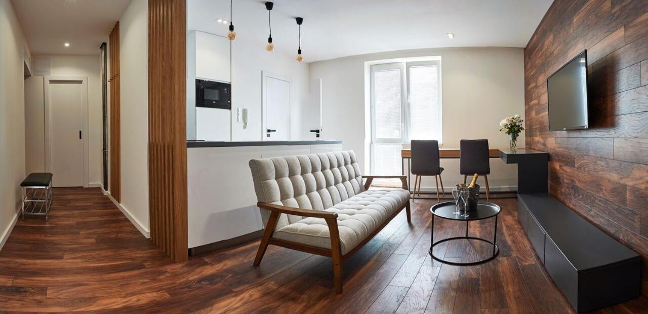 Beautiful Apartment Near The City Center Košice Exterior foto